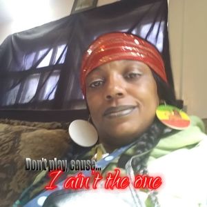 Meet your Posher, Raynisha